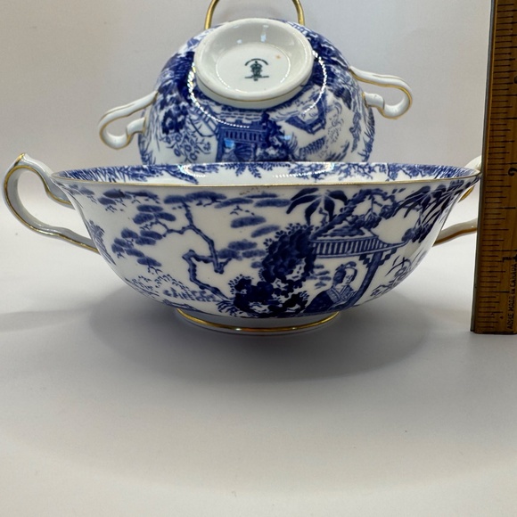 Royal Crown Derby Blue Mikado double handled soup bowl - set of 2. EUC. - Picture 6 of 10